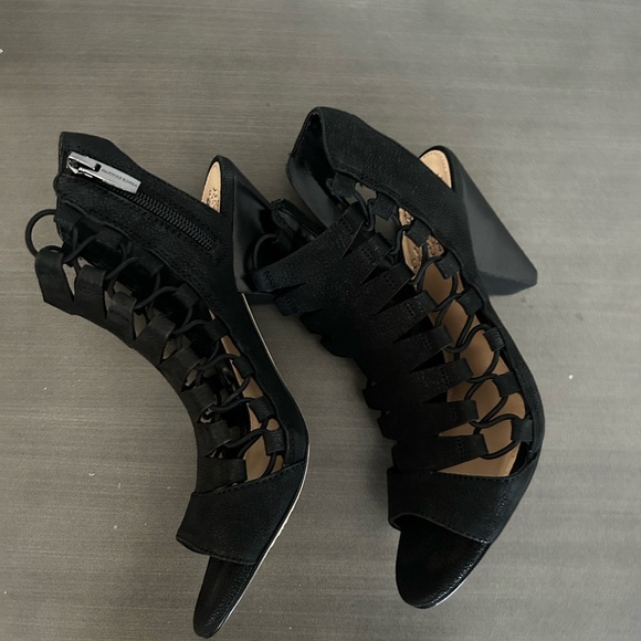 Brand new black vince camuto - Picture 3 of 3